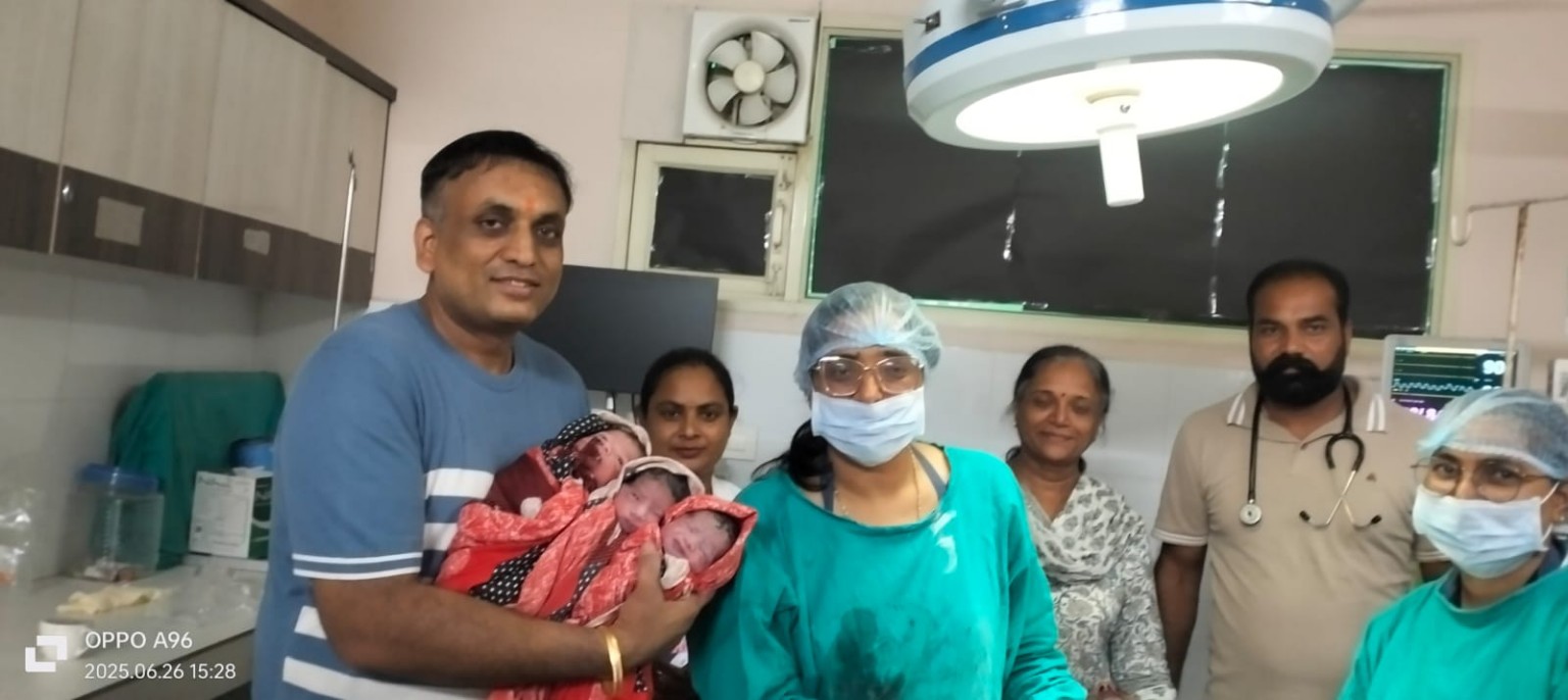 Dr. Shivani Goel and team with newborn triplets in the operation theatre at SMFC Bathinda